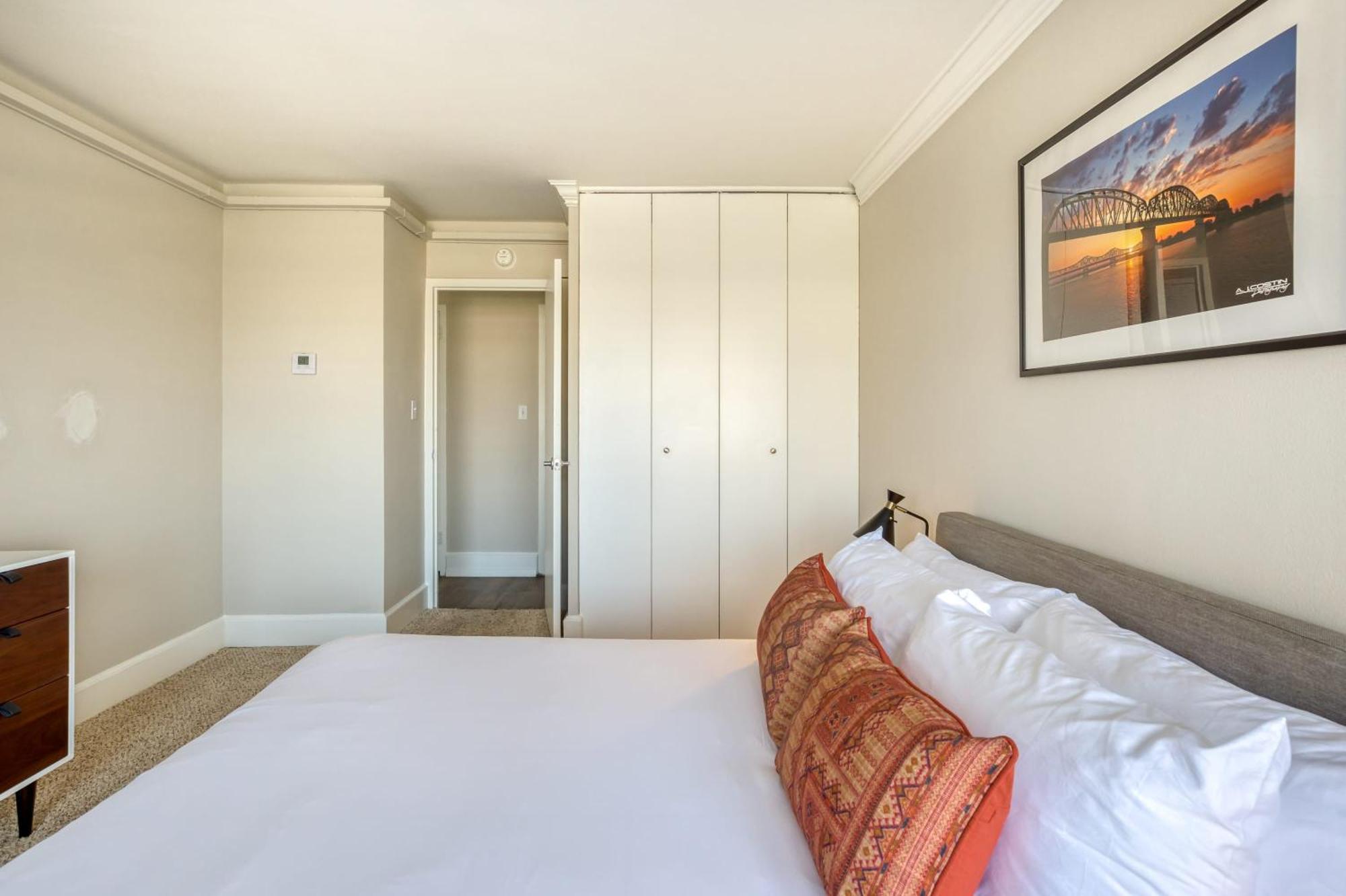 Cozysuites 800 Tower 2Br With Gym! 28 Louisville Buitenkant foto